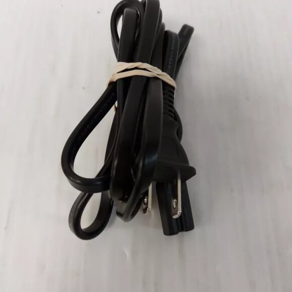 (N86439-1) IRobot Roomba 13150 Robot Vacuum - Picture 8 of 14